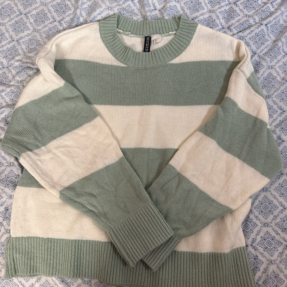 H&M Green and Cream Striped Crewneck Sweater